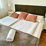 Szent Orban Panzio - Kutyabarat Guest house Zalakaros