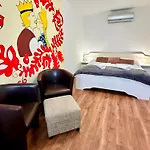 Szent Orban Panzio - Kutyabarat 4*