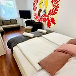 Szent Orban Panzio - Kutyabarat Guest house 4*