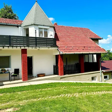 Szent Orban Panzio - Kutyabarat Guest house Zalakaros