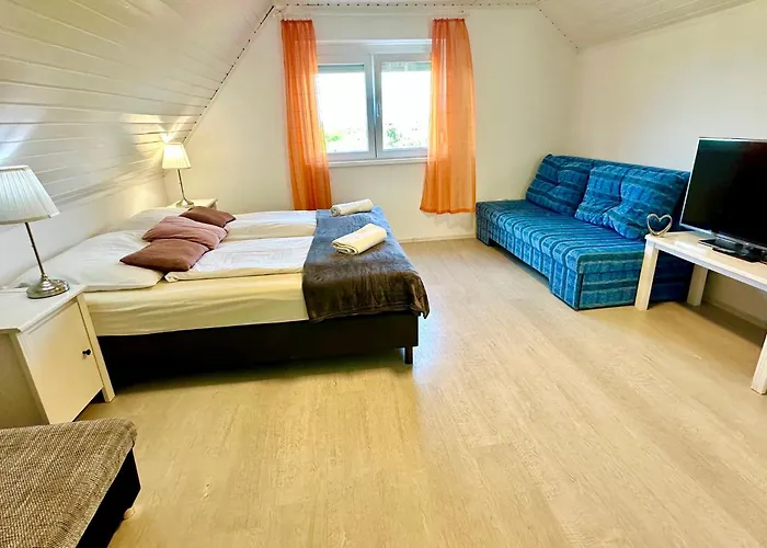 Szent Orban Panzio - Kutyabarat 4*