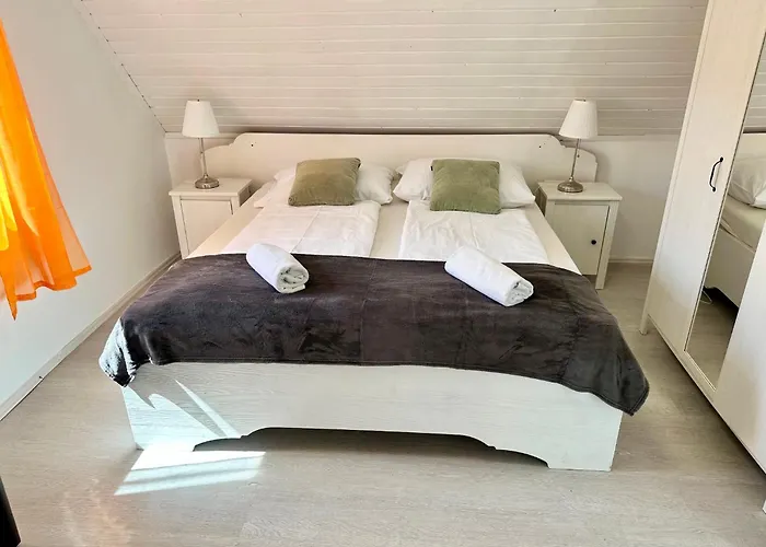 בית הארחה Szent Orban Panzio - Kutyabarat