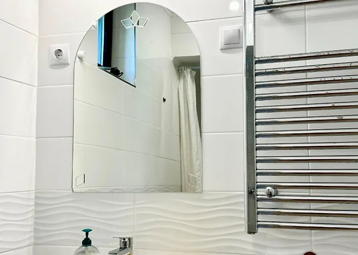 Szent Orban Panzio - Kutyabarat בית הארחה 4*