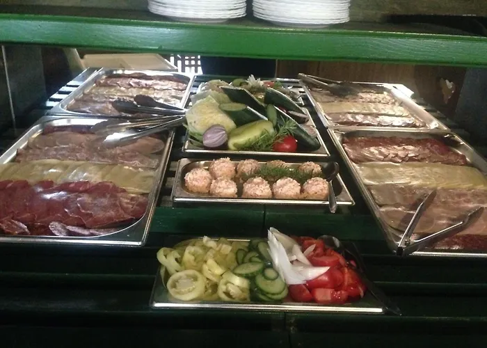 בית הארחה Szent Orban Panzio - Kutyabarat 4*